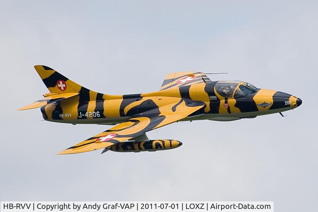 HB-RVV, 1968 Hawker Hunter T.68 C/N 41H-670841, Hawker Hunter