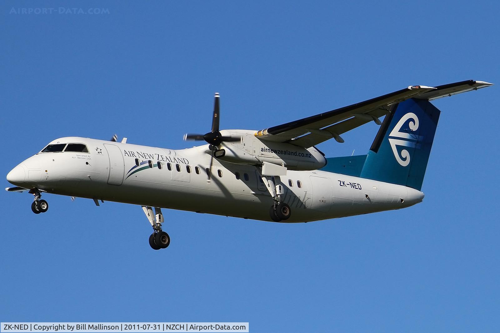 ZK-NED, 2005 De Havilland Canada DHC-8-311 Dash 8 C/N 617, finals to 02