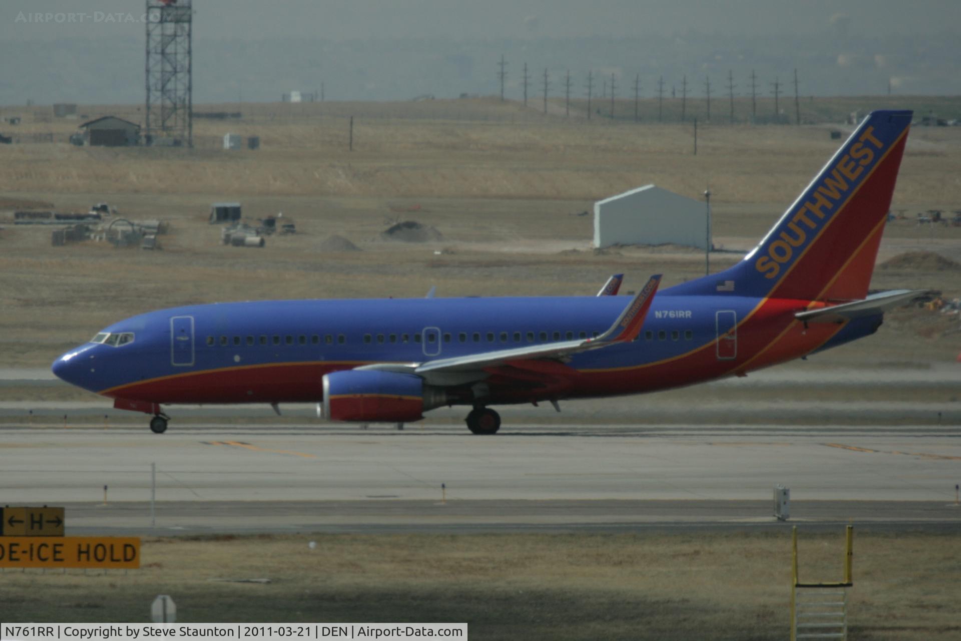 N761RR, 2000 Boeing 737-7H4 C/N 27875, Taken at Denver International Airport, in March 2011 whilst on an Aeroprint Aviation tour