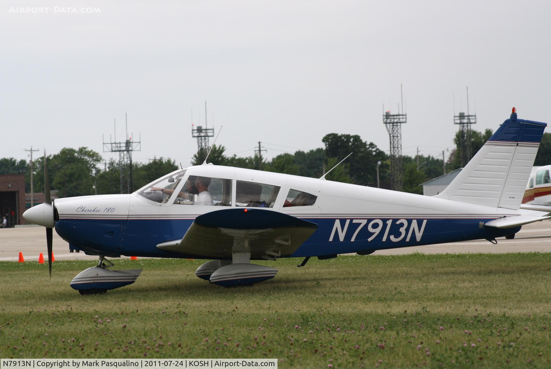 N7913N, 1969 Piper PA-28-180 Cherokee C/N 28-5325, Piper PA-28-180