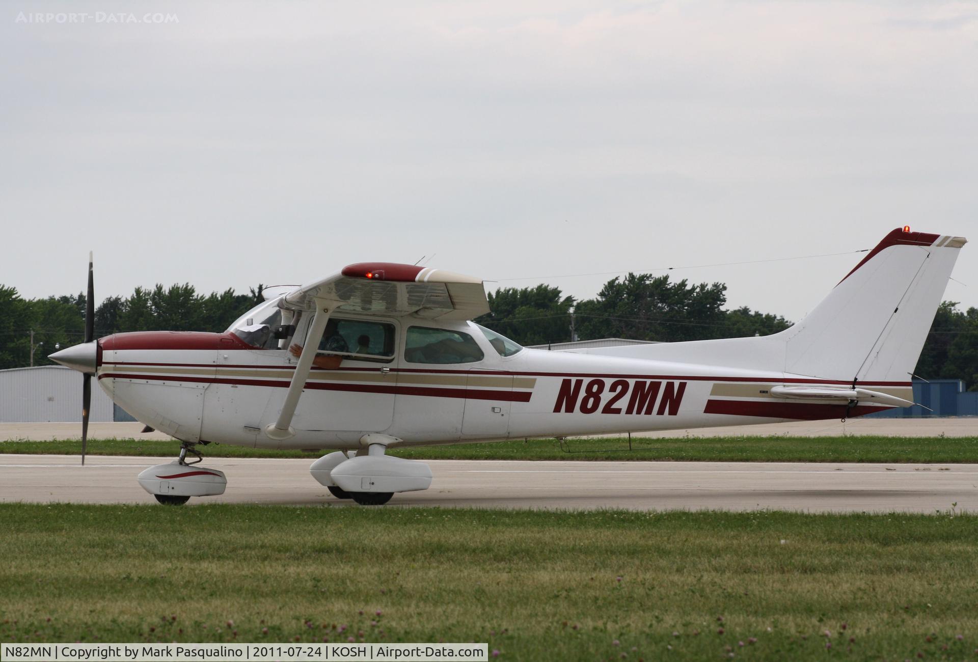 N82MN, 1976 Cessna R172K Hawk XP C/N R1722014, Cessna R172K