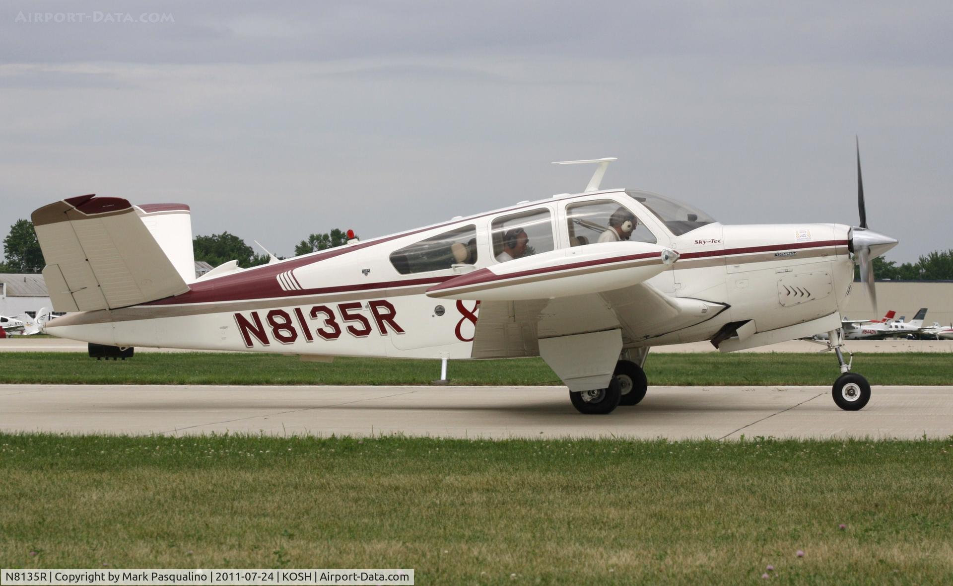 N8135R, 1974 Beech V35B Bonanza C/N D-9696, Beech V35B