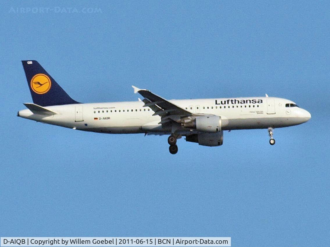 D-AIQB, 1991 Airbus A320-211 C/N 0200, Prepare for landing on Barcelona Airport