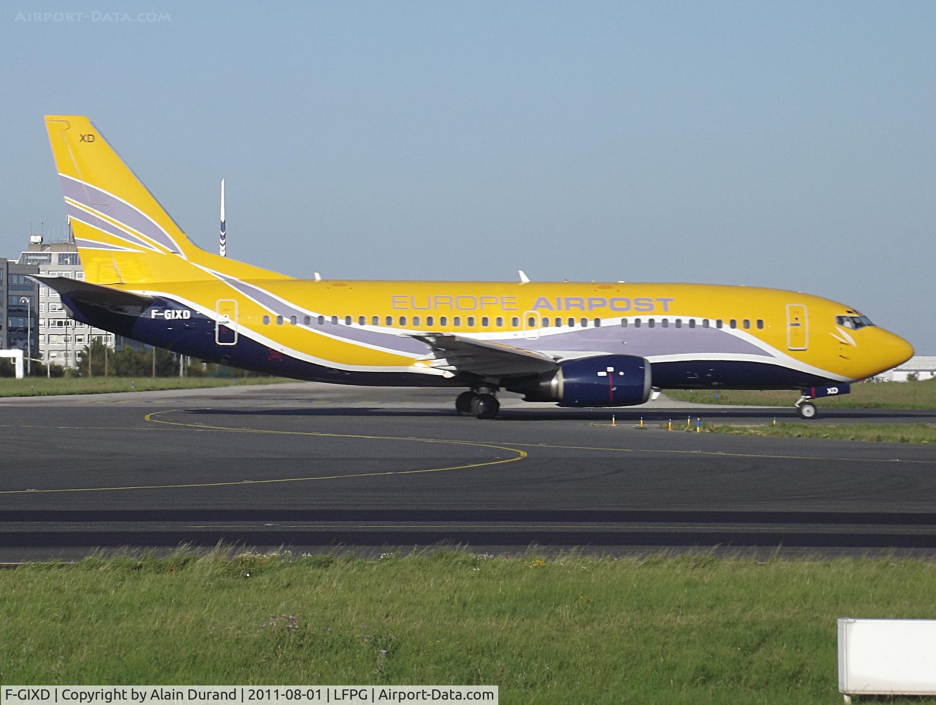 F-GIXD, 1992 Boeing 737-33A(QC) C/N 25744, c/n 2198 has been trading as a Quick Change since almost day 1. Back in 1992, she was taken up by PEMCO Aeroplex which converted the 733 into Quick Change status on behalf of L'Aéropostale, a french airline carrying passengers on charter flight in daytime