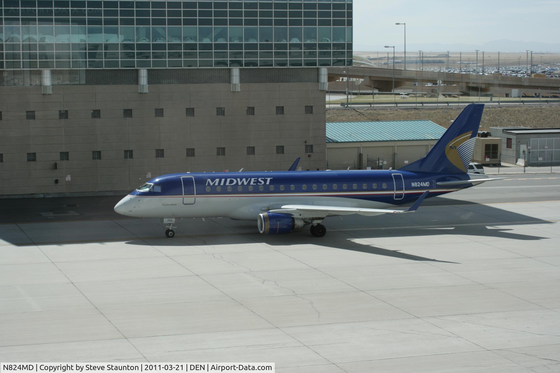 N824MD, 2005 Embraer 170SU (ERJ-170-100SU) C/N 17000045, Taken at Denver International Airport, in March 2011 whilst on an Aeroprint Aviation tour