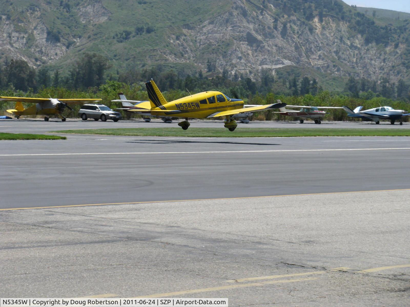 N5345W, 1962 Piper PA-28 C/N 28-404, 1962 Piper PA-28-150 CHEROKEE, Lycoming O-320-E2A 150 Hp, takeoff Rwy 22