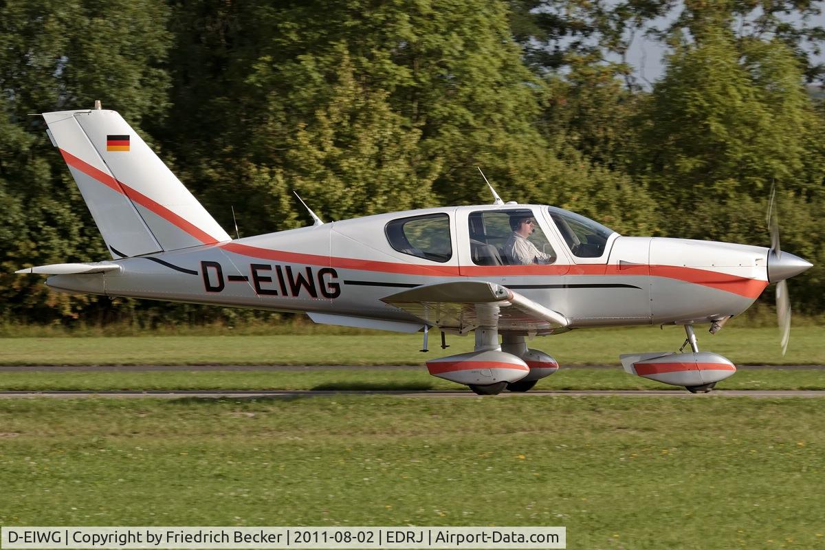 D-EIWG, 1980 Socata TB-10 C/N 148, taxying to the parking aera
