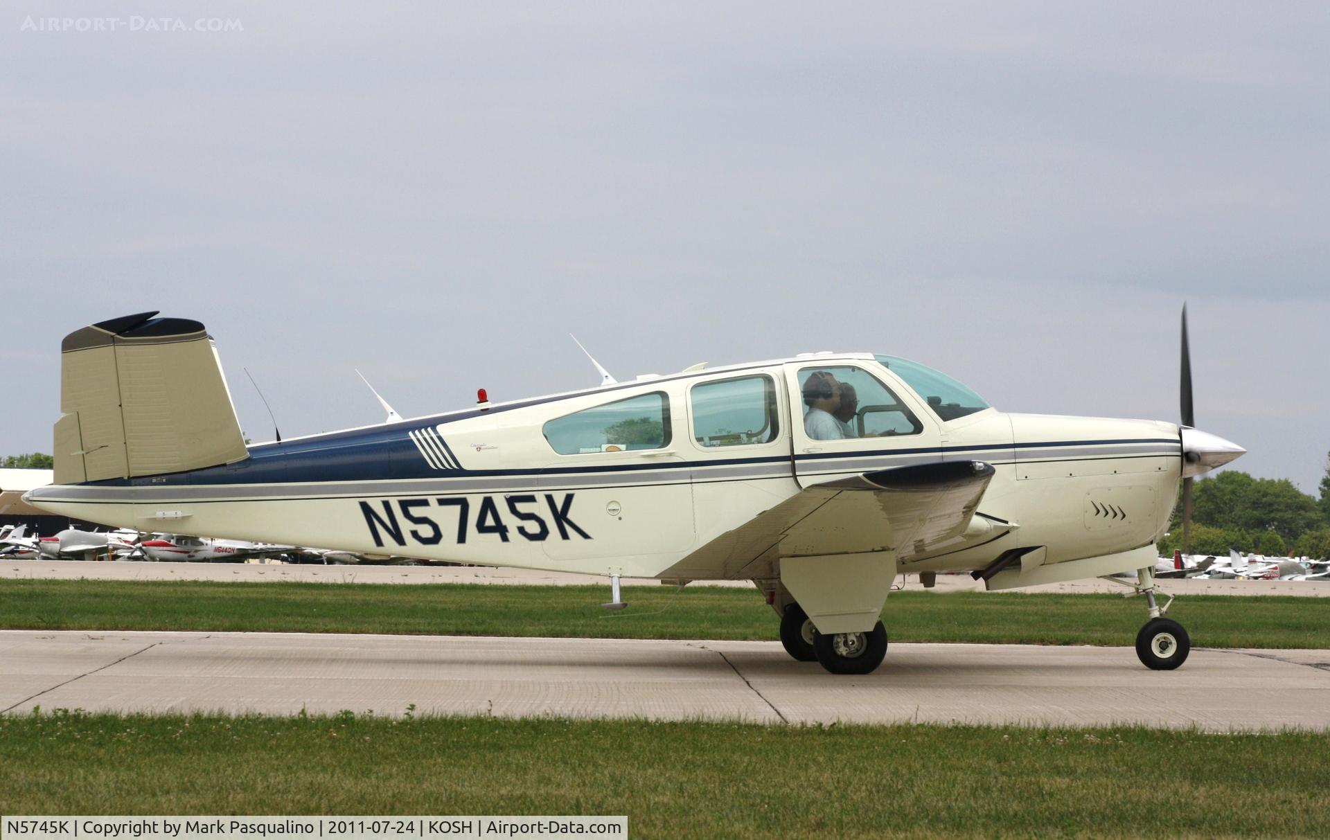 N5745K, 1964 Beech S35 Bonanza C/N D-7555, Beech S35