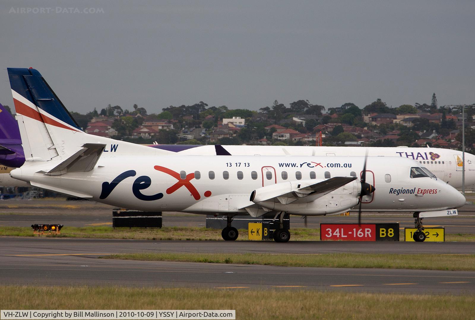 VH-ZLW, 1996 Saab 340B C/N 340B-387, taxiing after landing om 34R