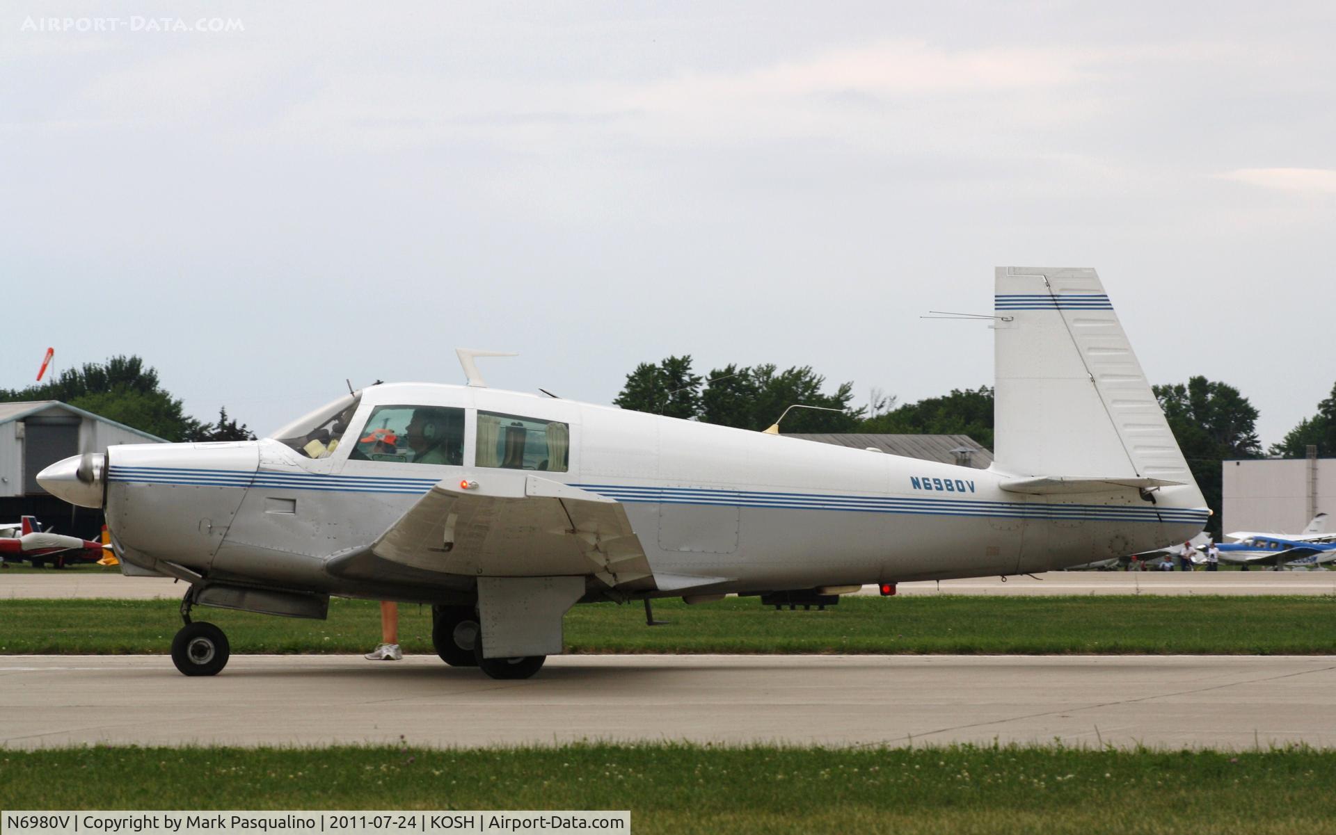 N6980V, 1976 Mooney M20C Ranger C/N 20-1195, Mooney M20C