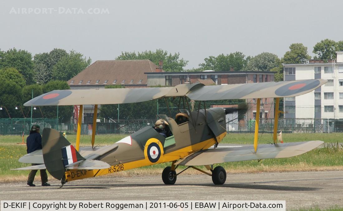 D-EKIF, 1940 De Havilland DH-82A Tiger Moth II C/N 83091, Fly in.RAF colors.R-5216.