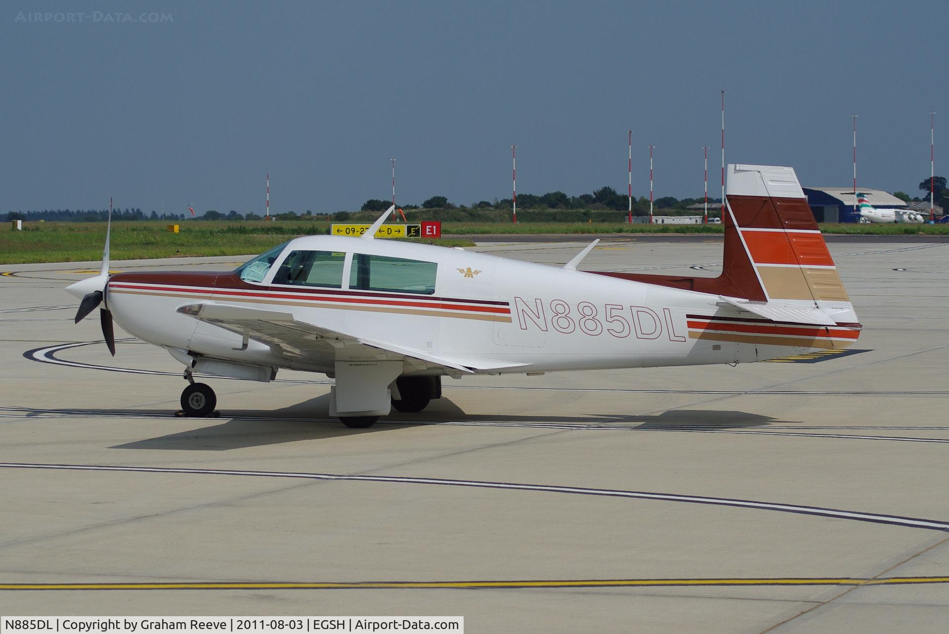 N885DL, 1980 Mooney M20K C/N 250479, Parked at Norwich.