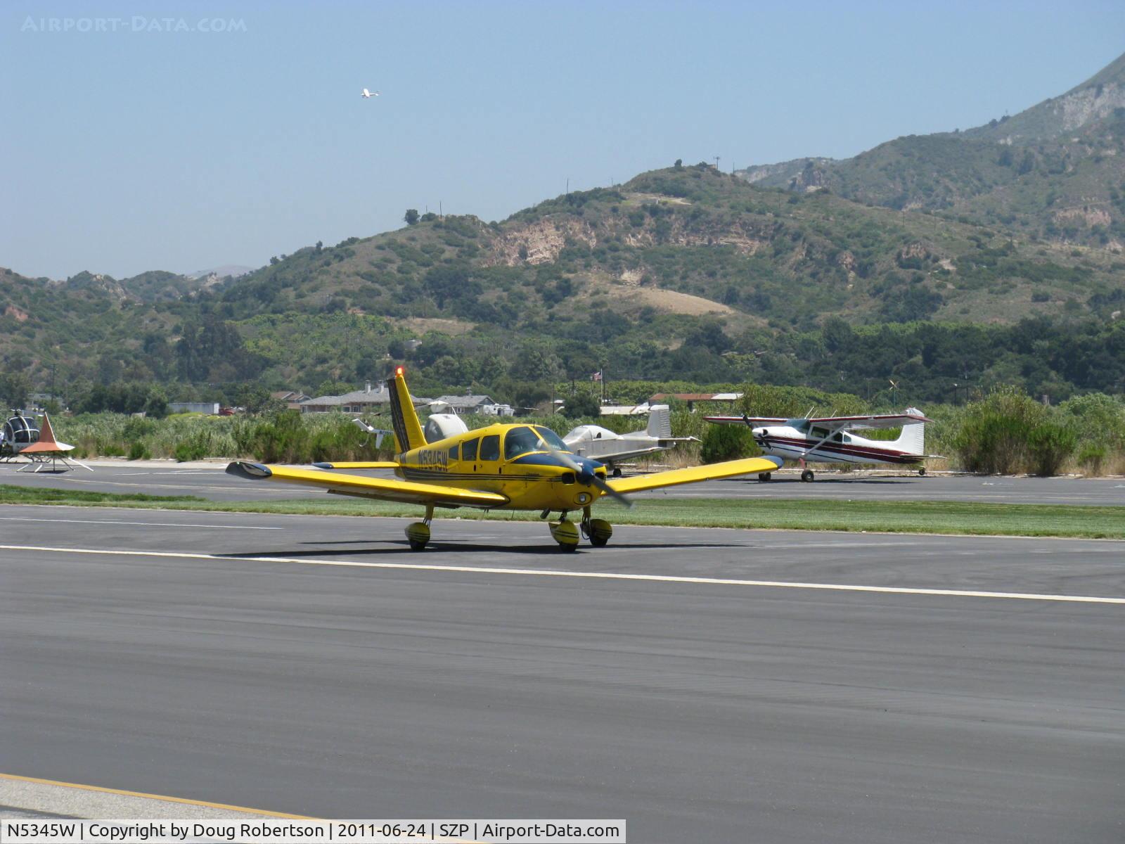 N5345W, 1962 Piper PA-28 C/N 28-404, 1962 Piper PA-28-150 CHEROKEE, Lycoming O-320-E2A 150 Hp, landing roll Rwy 22