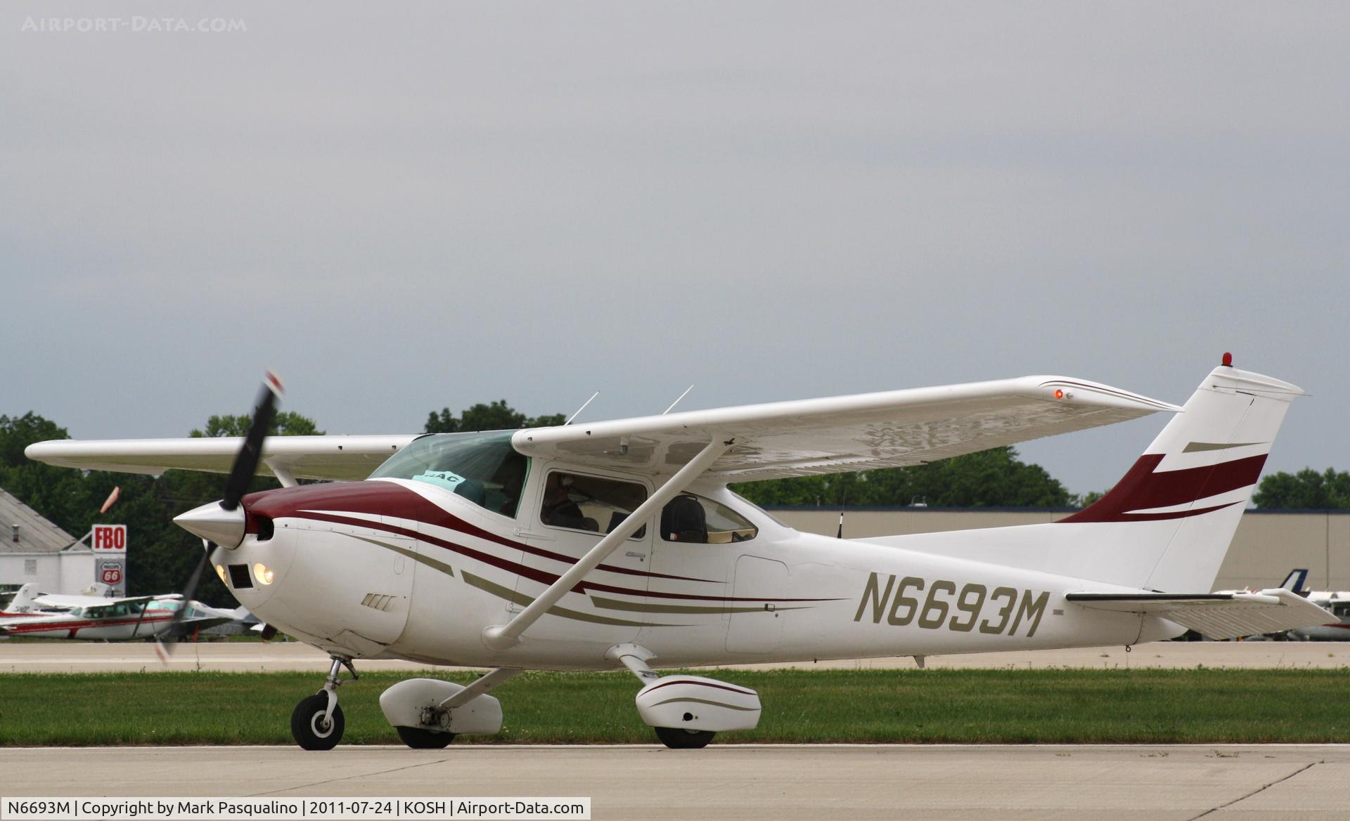N6693M, 1975 Cessna 182P Skylane C/N 18263803, Cessna 182P