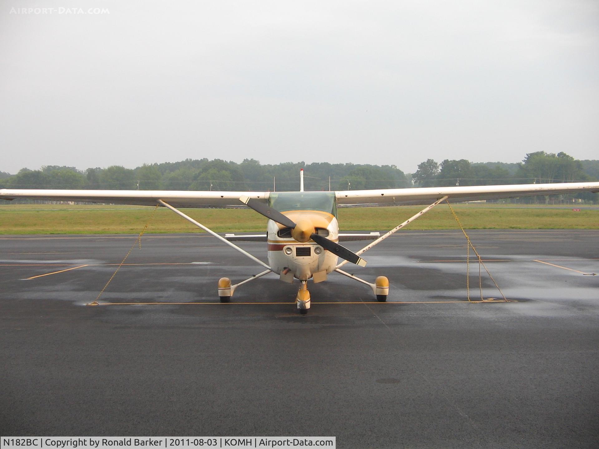 N182BC, 1976 Cessna 182P Skylane C/N 18265071, Orange