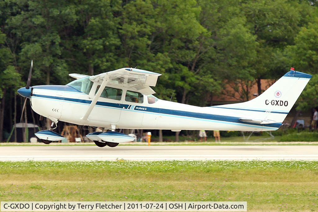 C-GXDO, 1962 Cessna 182E Skylane C/N 18253855, 1962 Cessna 182E, c/n: 18253855 arriving at 2011 Oshkosh