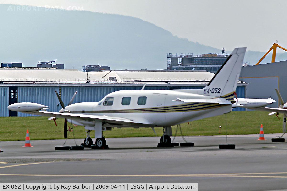 EX-052, Intracom GM-17 Viper C/N GM-17-006, Technoavia GM-17 Viper [GM-17-001] Geneva~HB 11/04/2009