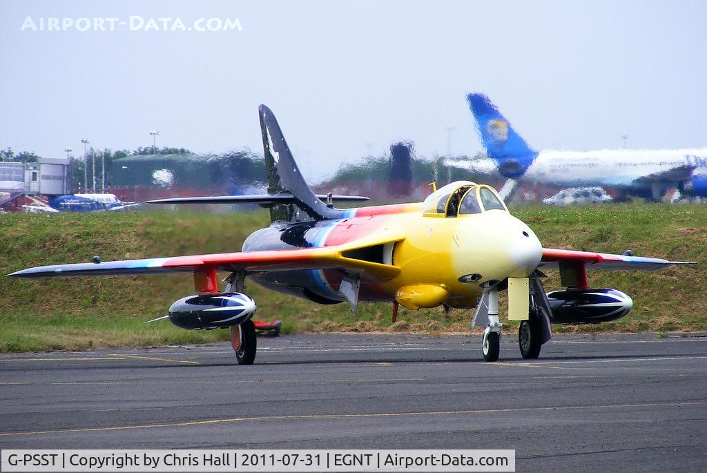 G-PSST, 1959 Hawker Hunter F.58A C/N HABL-003115, 
