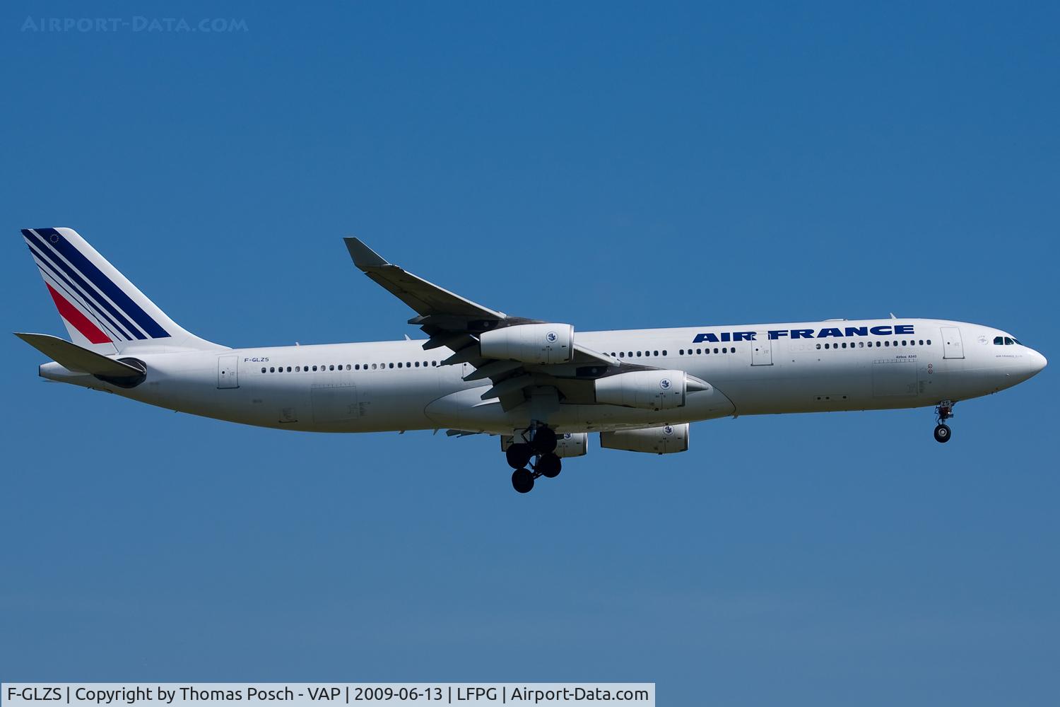 F-GLZS, 1999 Airbus A340-313X C/N 310, Air France