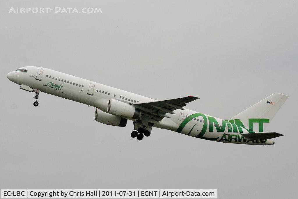 EC-LBC, 1996 Boeing 757-28A C/N 26276, Mint Airways