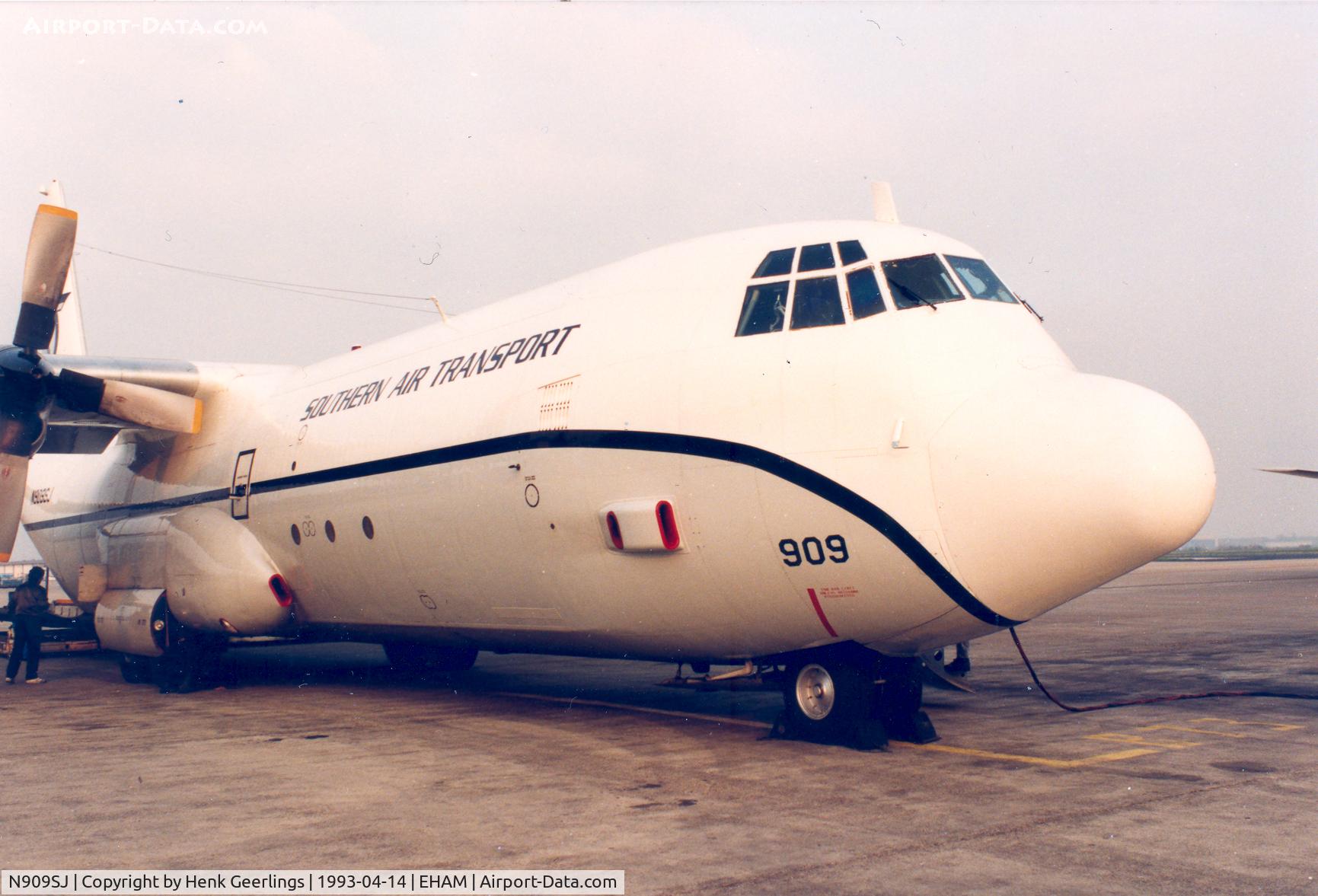 N909SJ, 1977 Lockheed L-100 Hercules (382G ) C/N 382-4763, Southern Air Transport