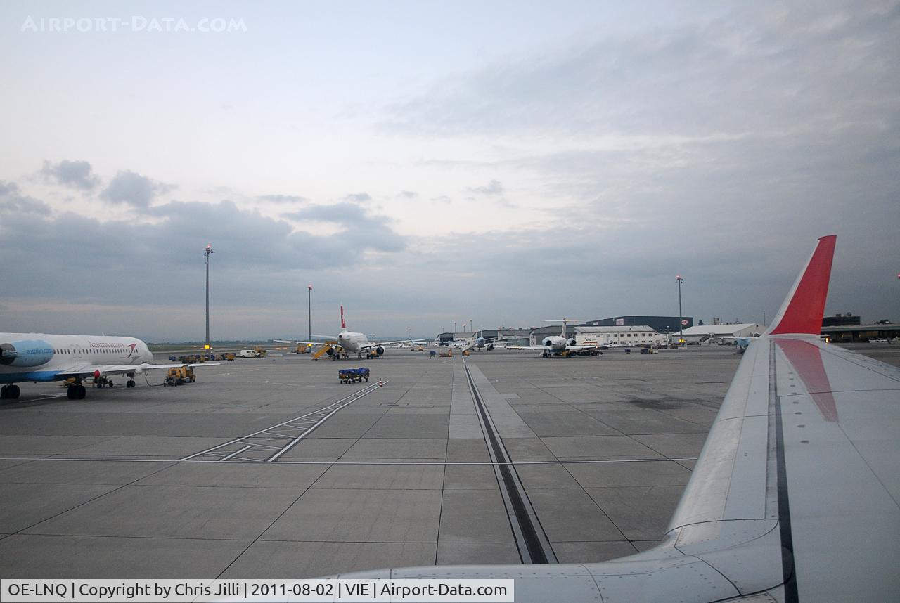 OE-LNQ, 2003 Boeing 737-8Z9 C/N 30421, Austrian Airlines