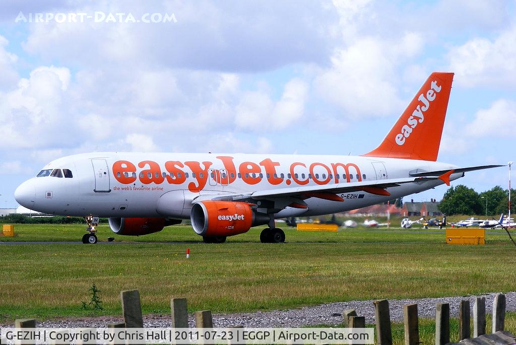 G-EZIH, 2005 Airbus A319-111 C/N 2463, easyJet