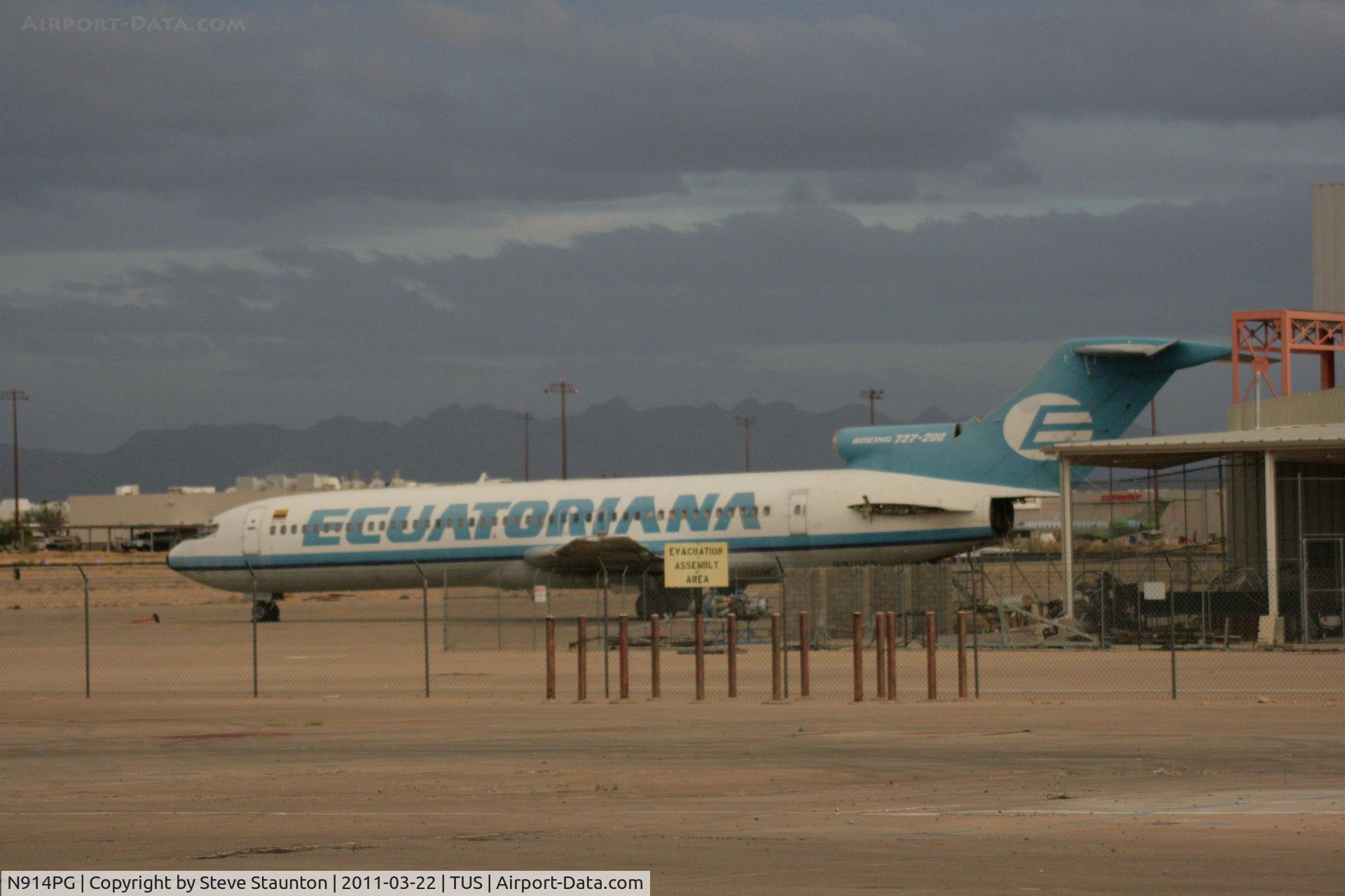 N914PG, 1981 Boeing 727-287 C/N 22603, Taken at Tucson Airport, in March 2011 whilst on an Aeroprint Aviation tour