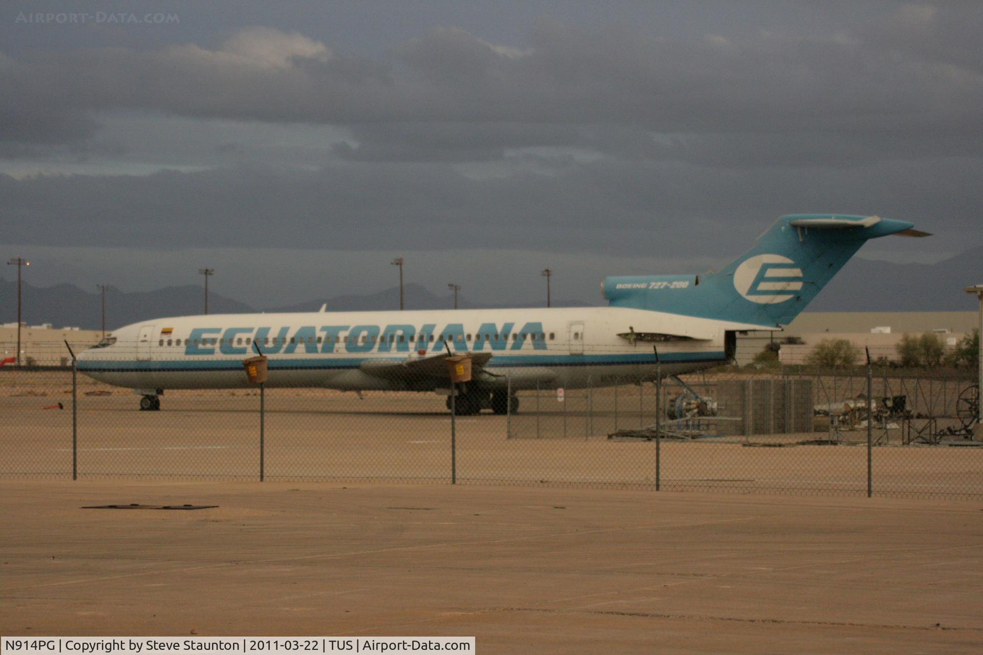 N914PG, 1981 Boeing 727-287 C/N 22603, Taken at Tucson Airport, in March 2011 whilst on an Aeroprint Aviation tour