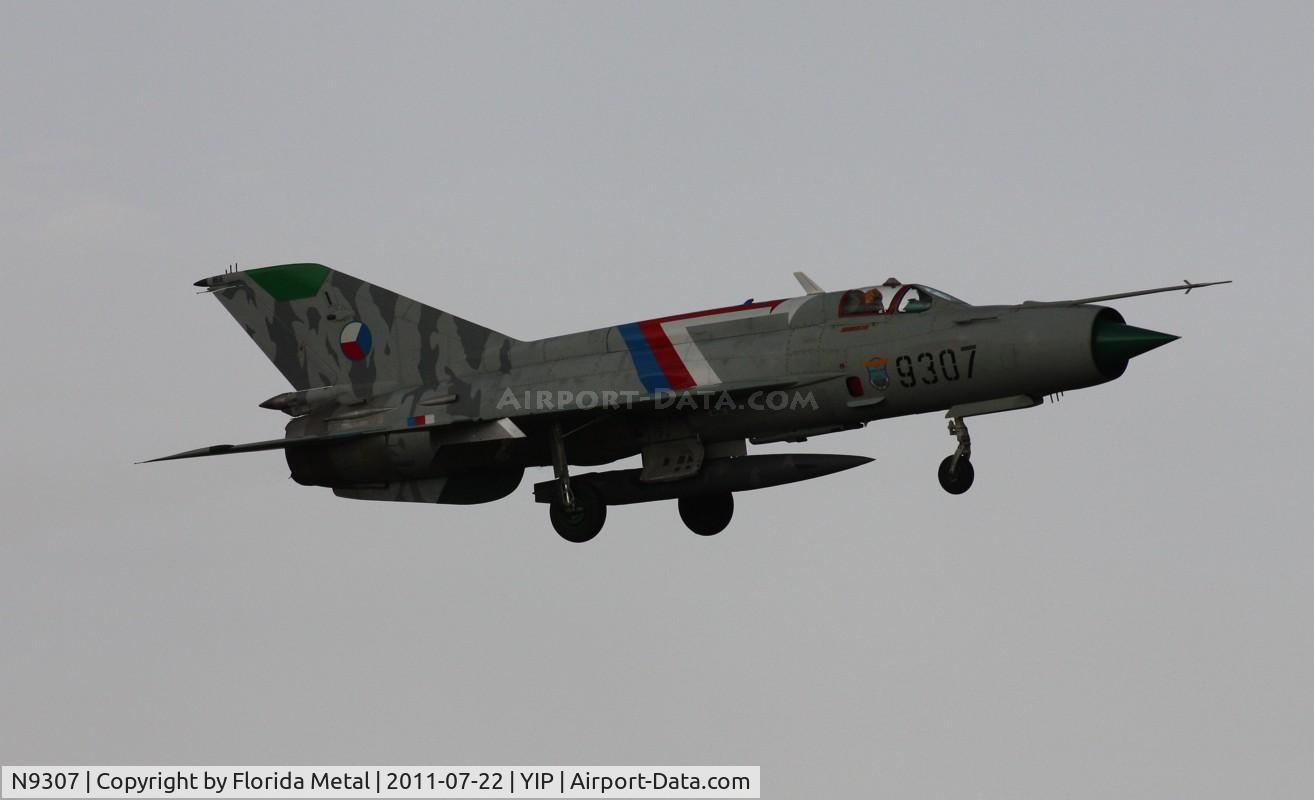 N9307, 1975 Mikoyan-Gurevich MiG-21MF C/N 96004307, Mig-21