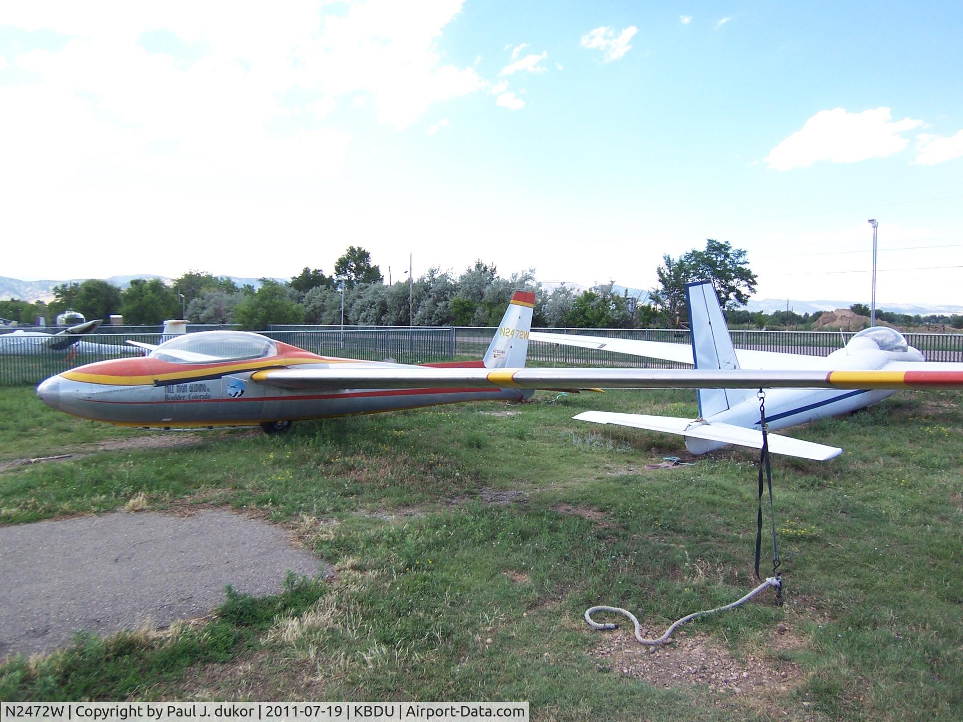 N2472W, 1967 Schweizer SGS 2-32 C/N 47, Flew this Vietnam era sailplane July 2011 at Mile High in Boulder, CO.