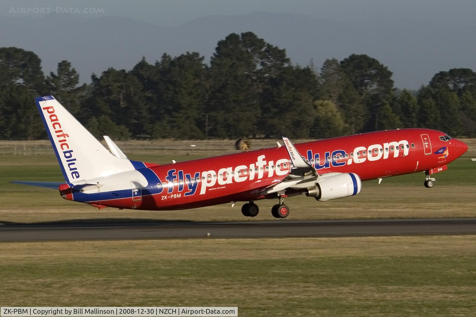 ZK-PBM, 2008 Boeing 737-8FE C/N 36601, rotating from 02