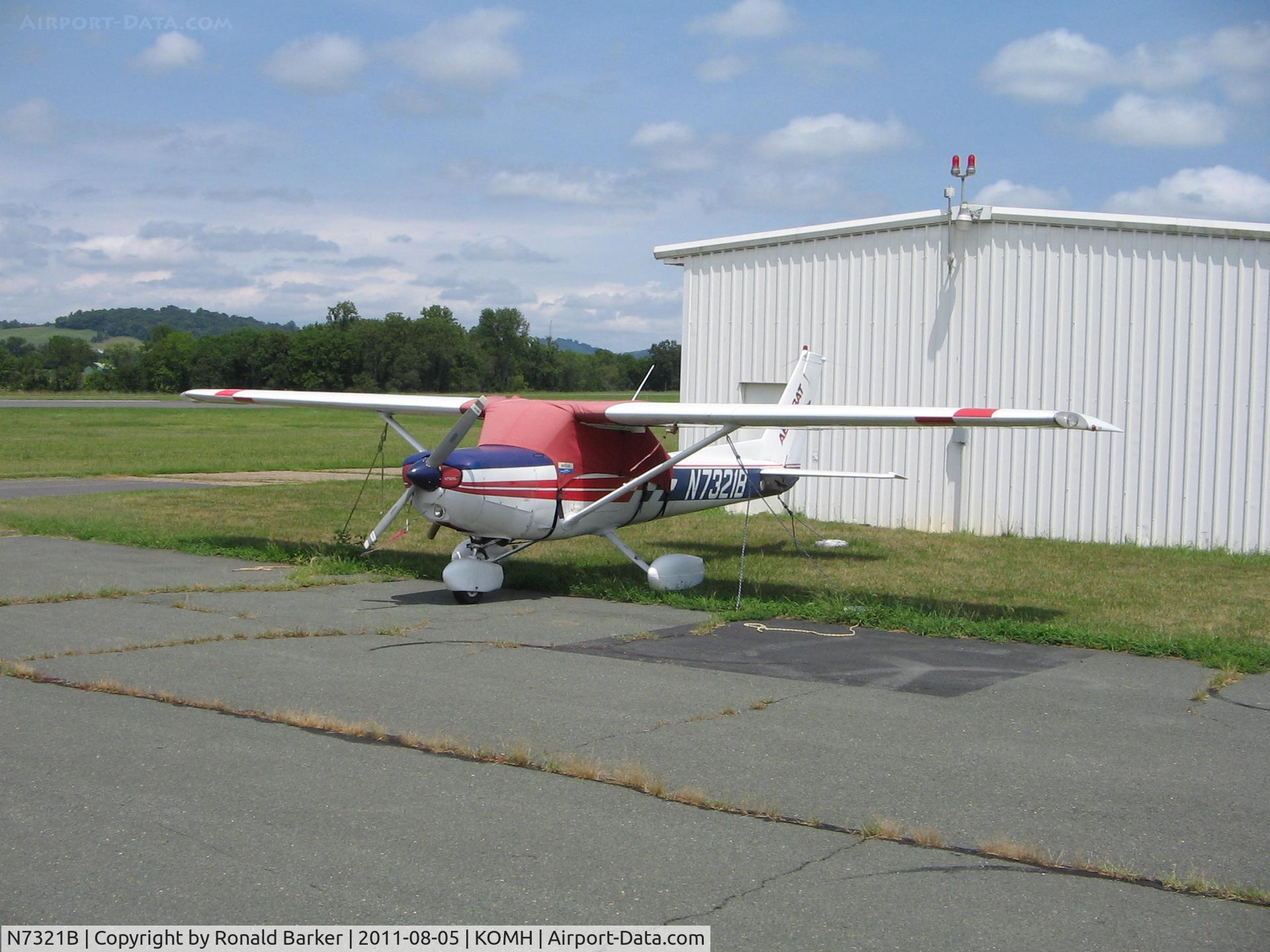 N7321B, 1977 Cessna A152 Aerobat C/N A1520743, Orange