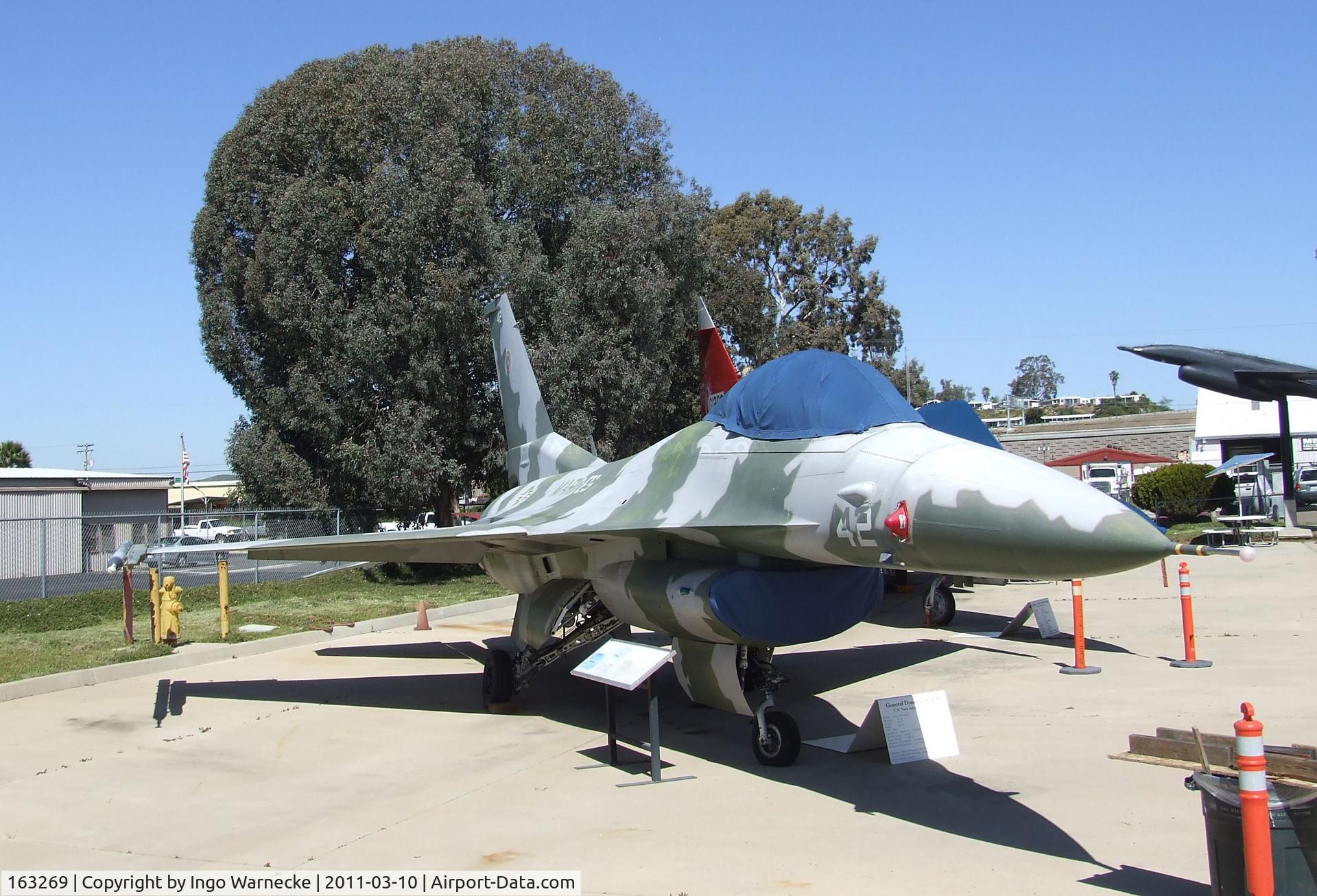 163269, 1985 General Dynamics F-16N Fighting Falcon C/N 3M-2, General Dynamics F-16N Fighting Falcon at the San Diego Air & Space Museum's Gillespie Field Annex, El Cajon CA