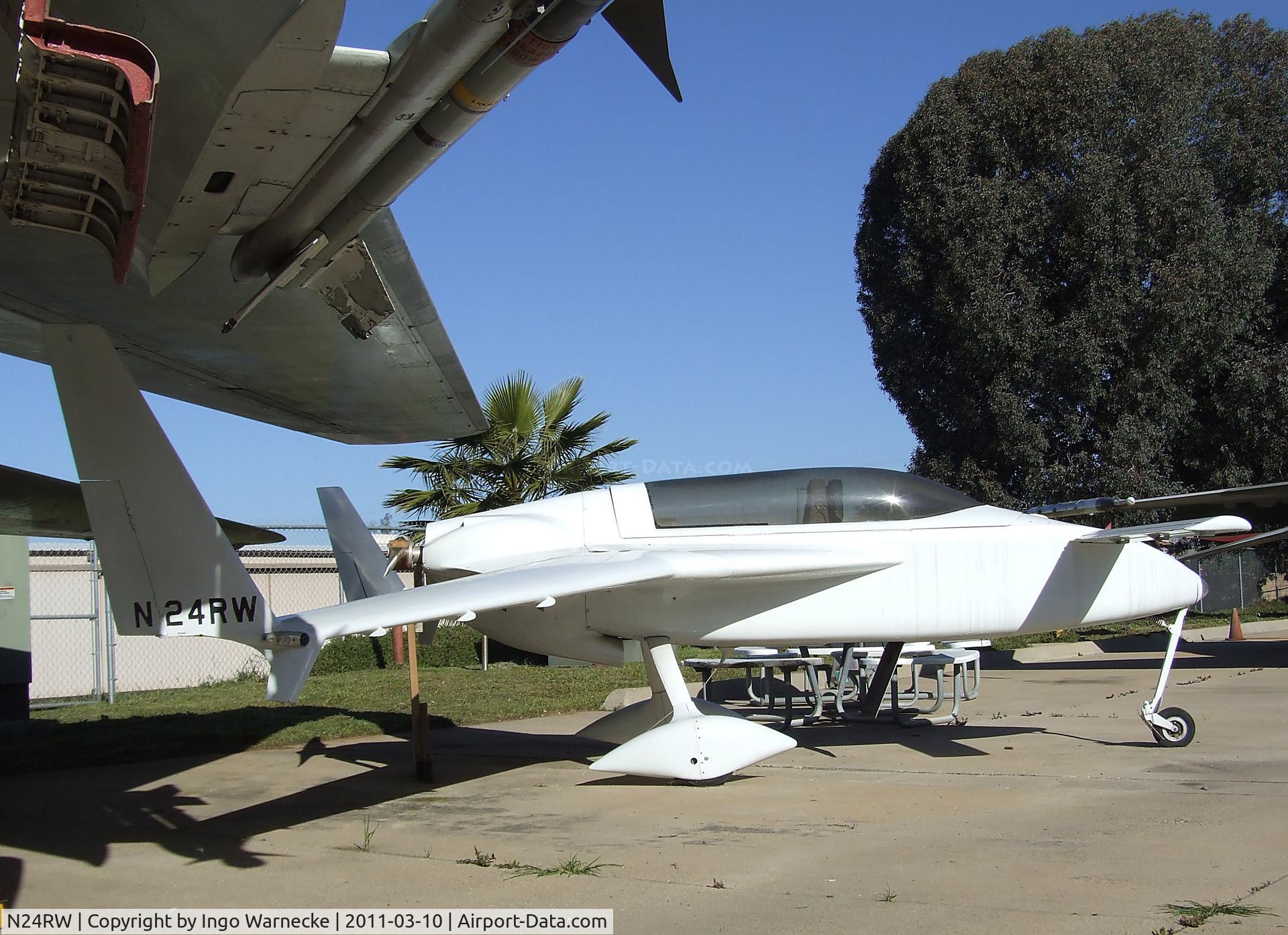 N24RW, 1979 Rutan VariEze C/N 390, Rutan (Wasilewski) VariEze at the San Diego Air & Space Museum's Gillespie Field Annex, El Cajon CA