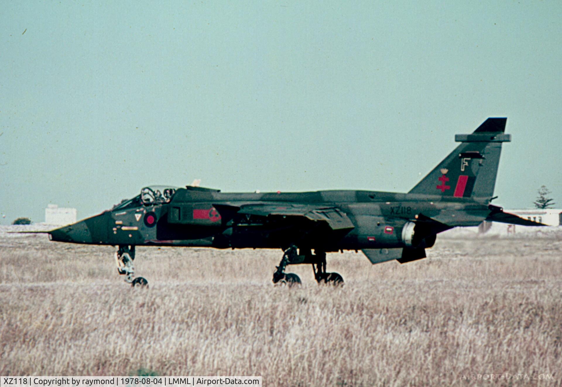 XZ118, 1976 Sepecat Jaguar GR.1A C/N S.119, Jaguar XZ118/F 41Sqd RAF