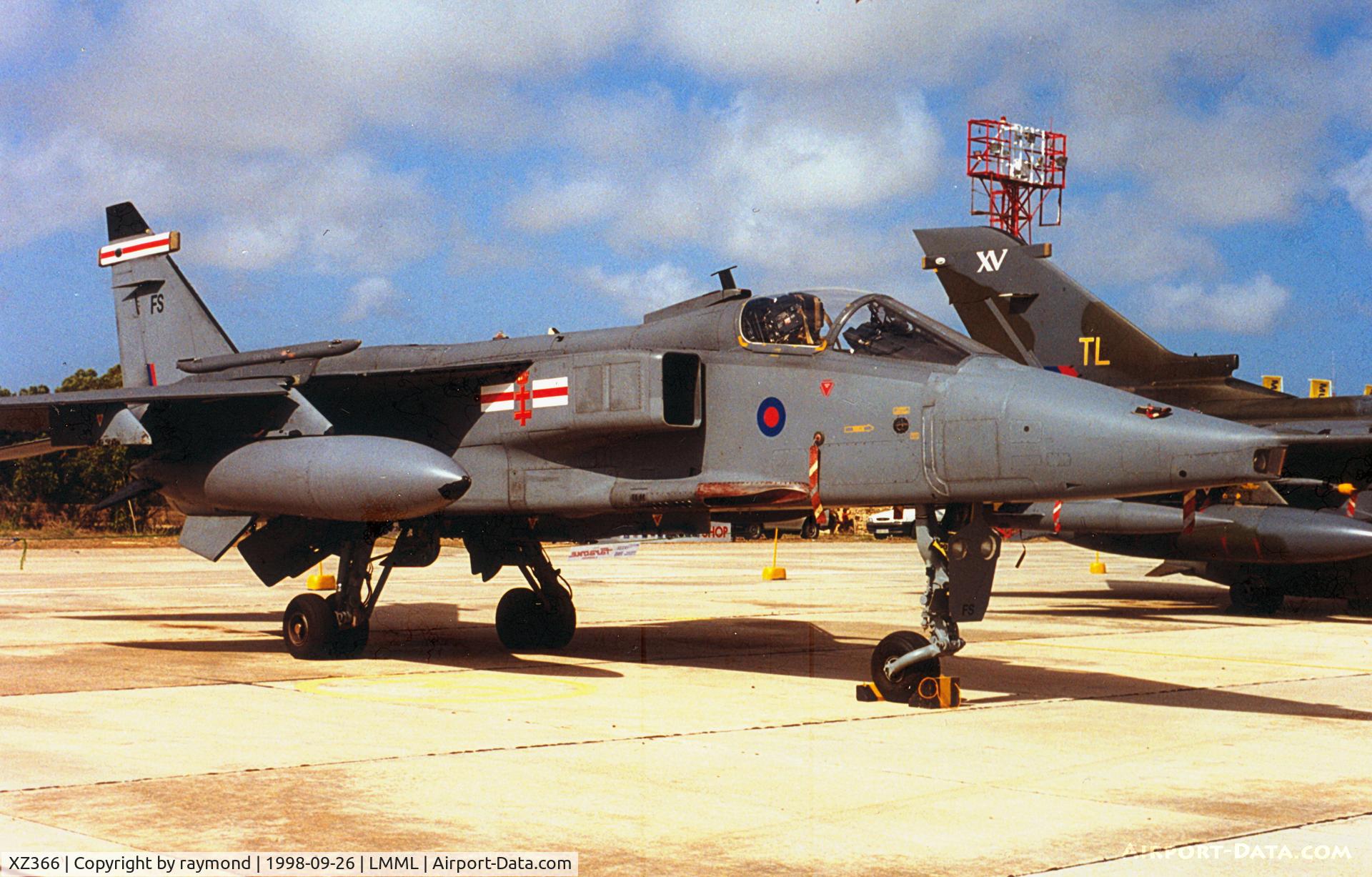 XZ366, 1976 Sepecat Jaguar GR.1A C/N S.133, Jaguar GR3 XX366/FS 41Sqd RAF
