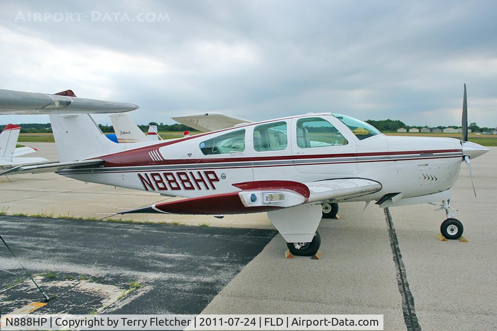 N888HP, 1988 Beech F33A Bonanza C/N CE-1302, 1988 Beech F33A, c/n: CE-1302 at Fond du Lac