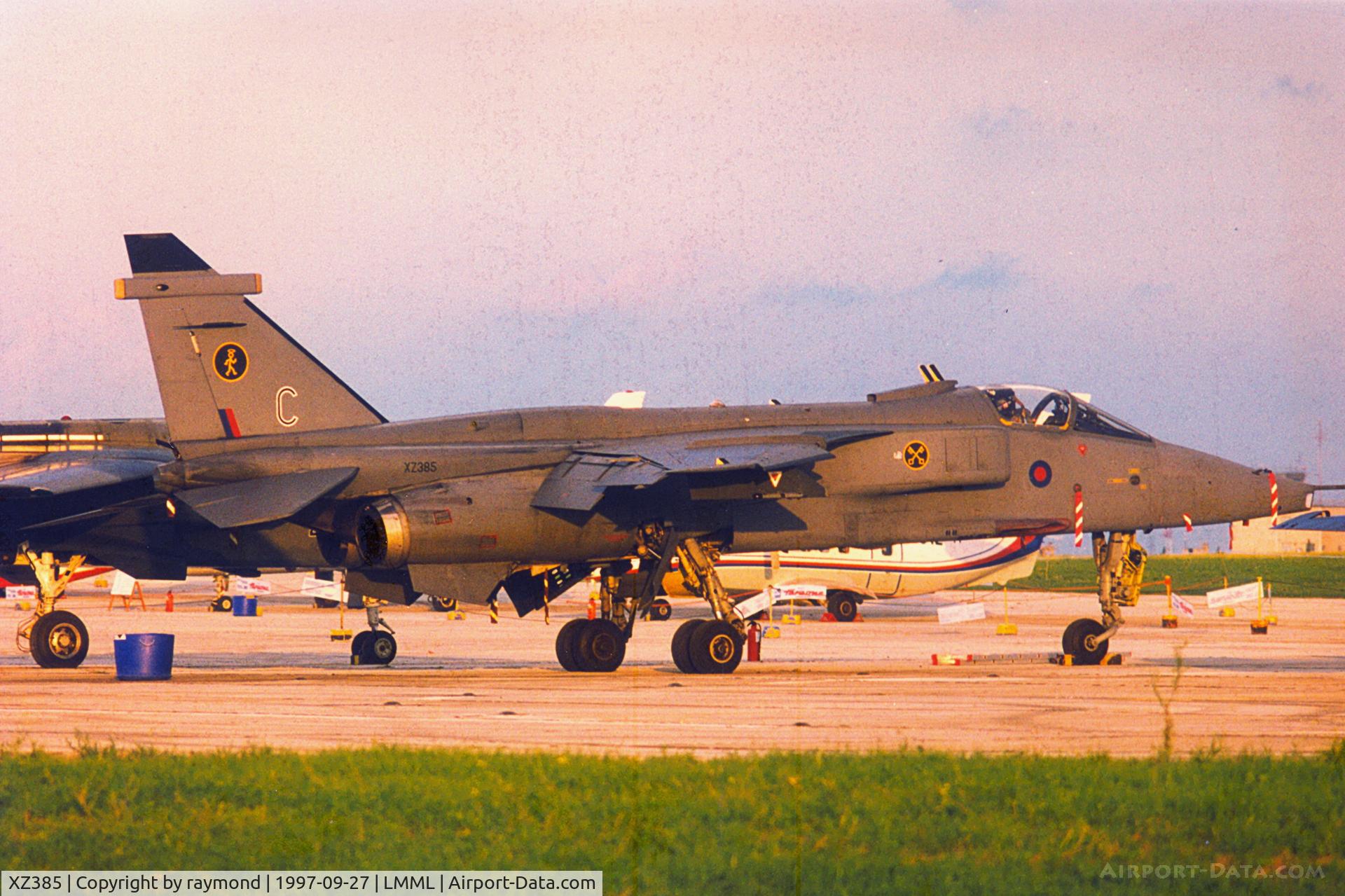 XZ385, 1977 Sepecat Jaguar GR.1A C/N S.150, Jaguar XZ385/C 16Sqd RAF