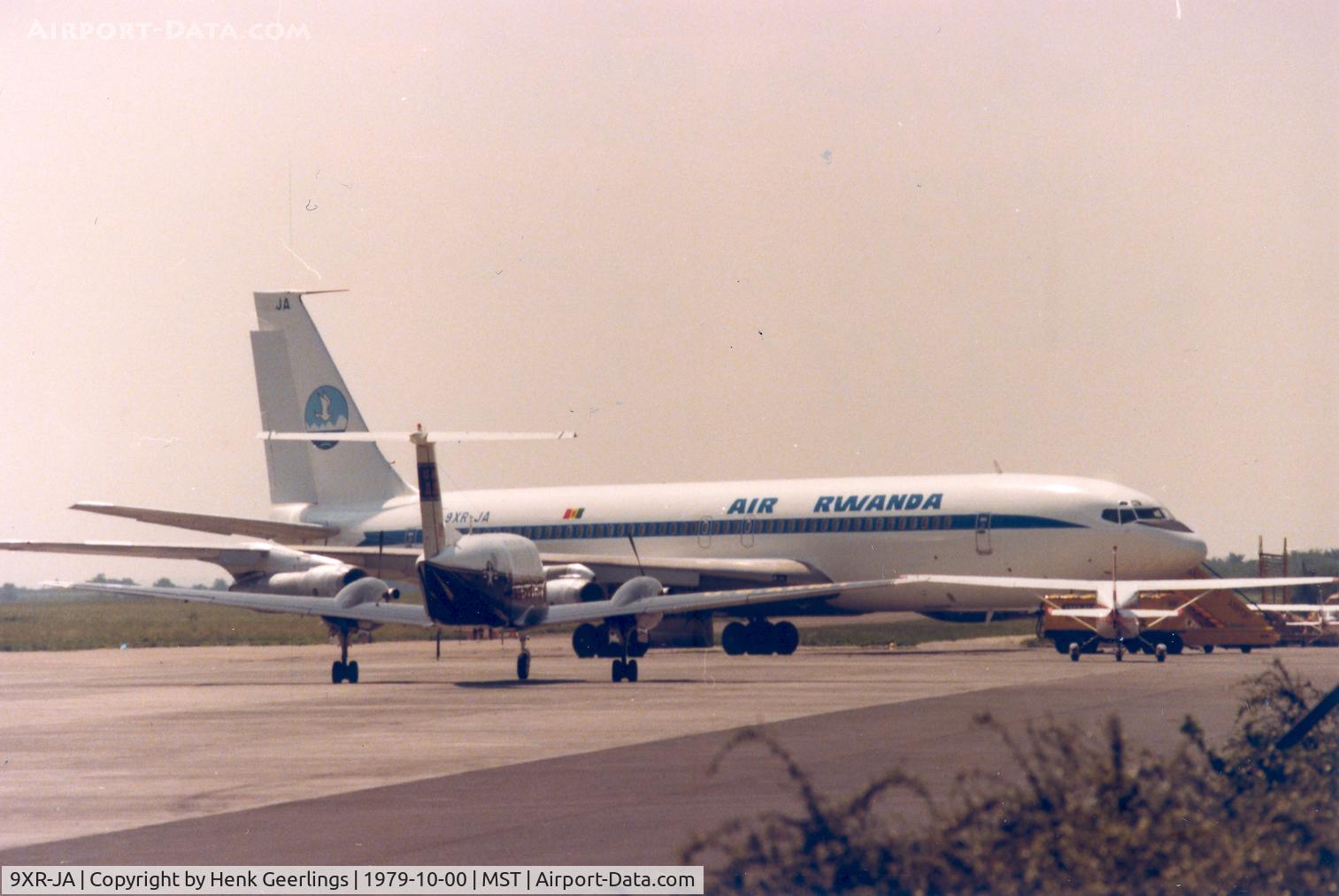 9XR-JA, 1967 Boeing 707-328C C/N 19292, Air Rwanda
