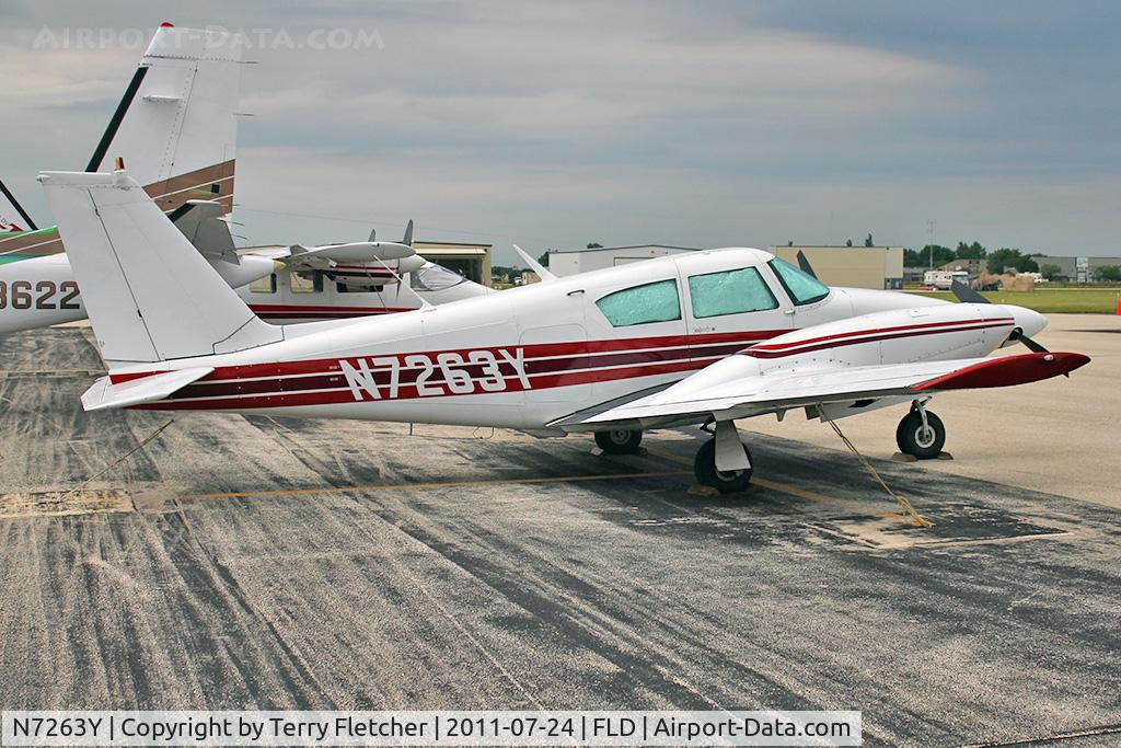 N7263Y, 1964 Piper PA-30 Twin Comanche Twin Comanche C/N 30-298, 1964 Piper PA-30, c/n: 30-298 at Fond du Lac