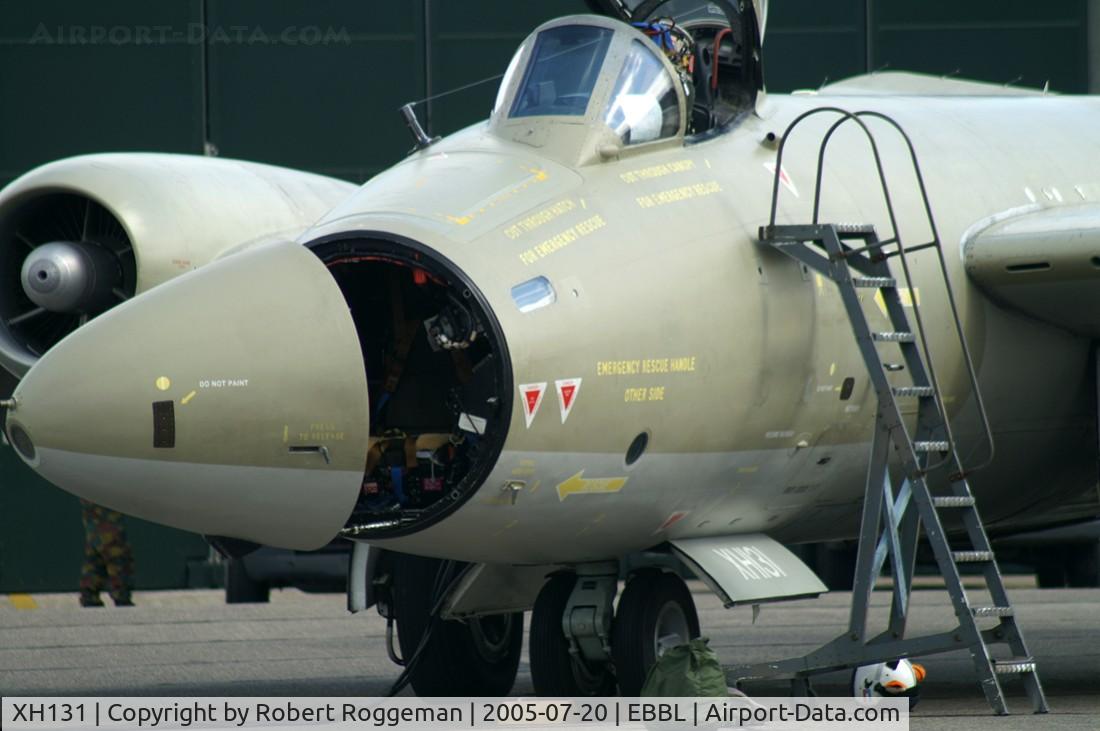 XH131, English Electric Canberra PR.9 C/N SH1721, RAF.39 Squadron.
