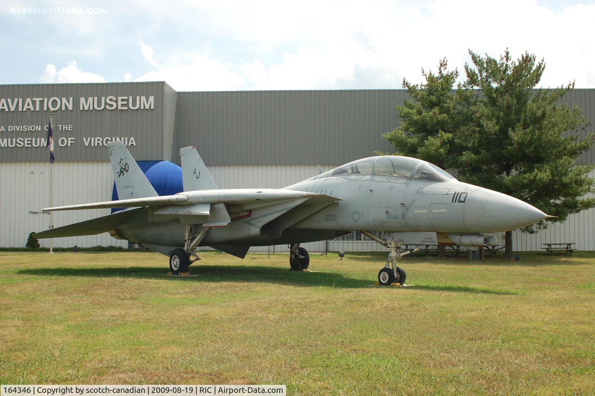164346, 1992 Grumman F-14D Tomcat C/N 621, 1992 Grumman F-14D Tomcat at the Virginia Aviation Museum, Richmond International Airport, Richmond, VA