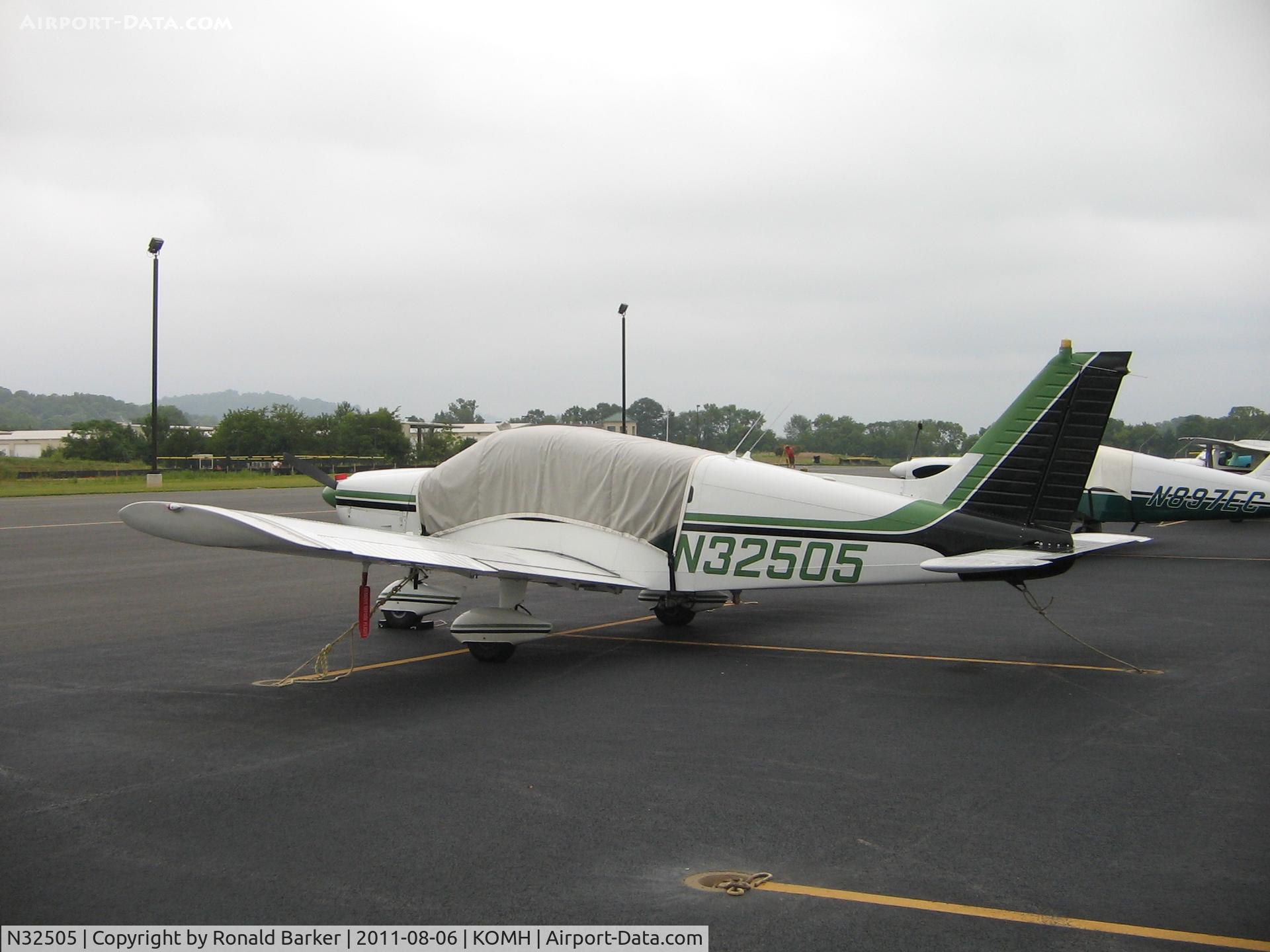 N32505, 1974 Piper PA-28-180 C/N 28-7505065, Orange