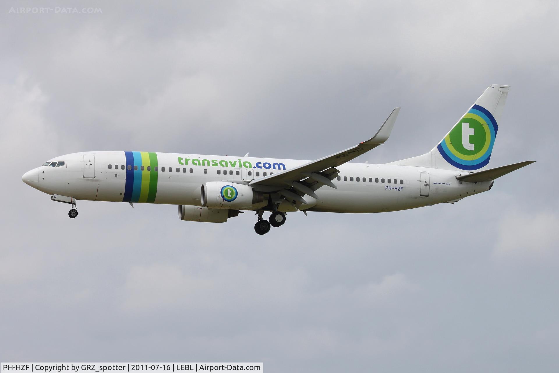 PH-HZF, 1999 Boeing 737-8K2 C/N 28378, .....