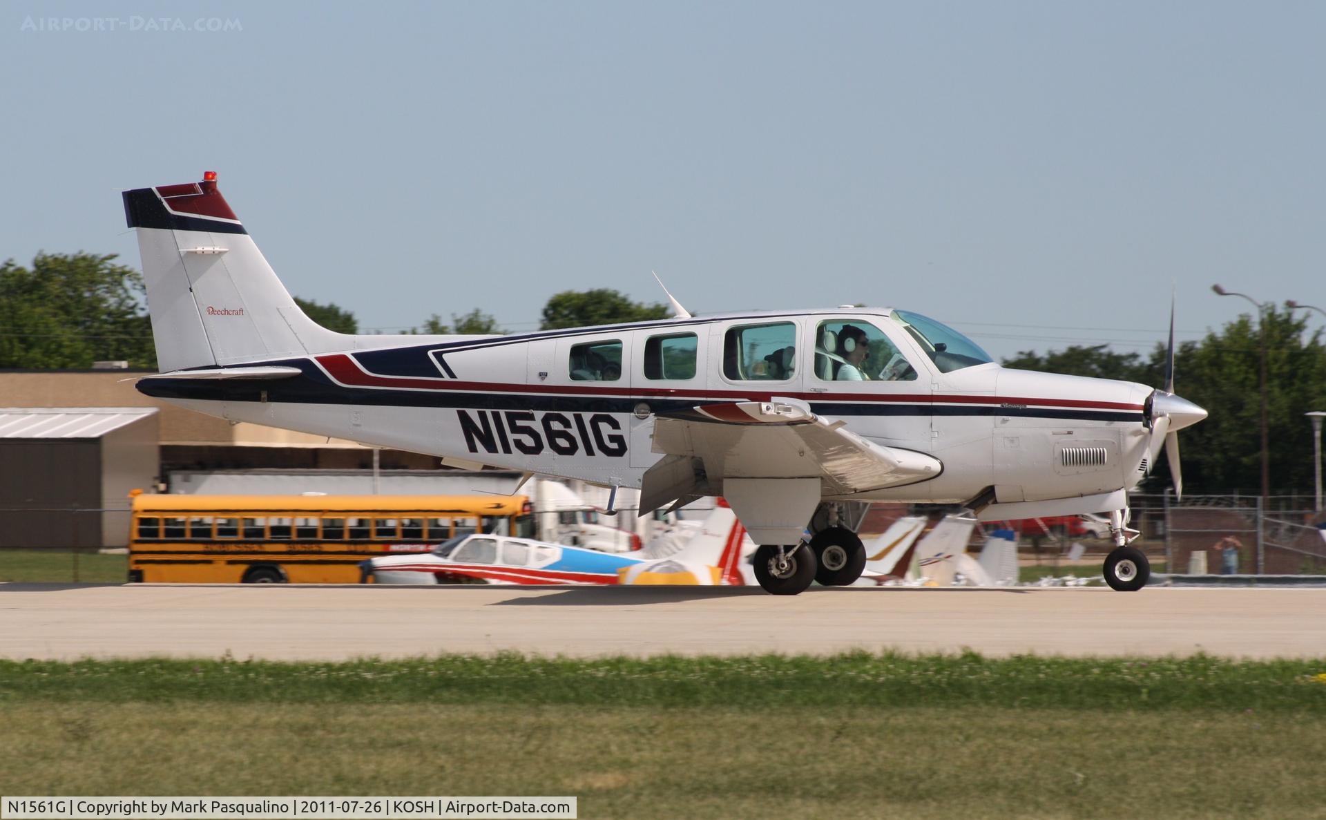 N1561G, 1994 Beech A36 Bonanza 36 C/N E-2854, Beech A36
