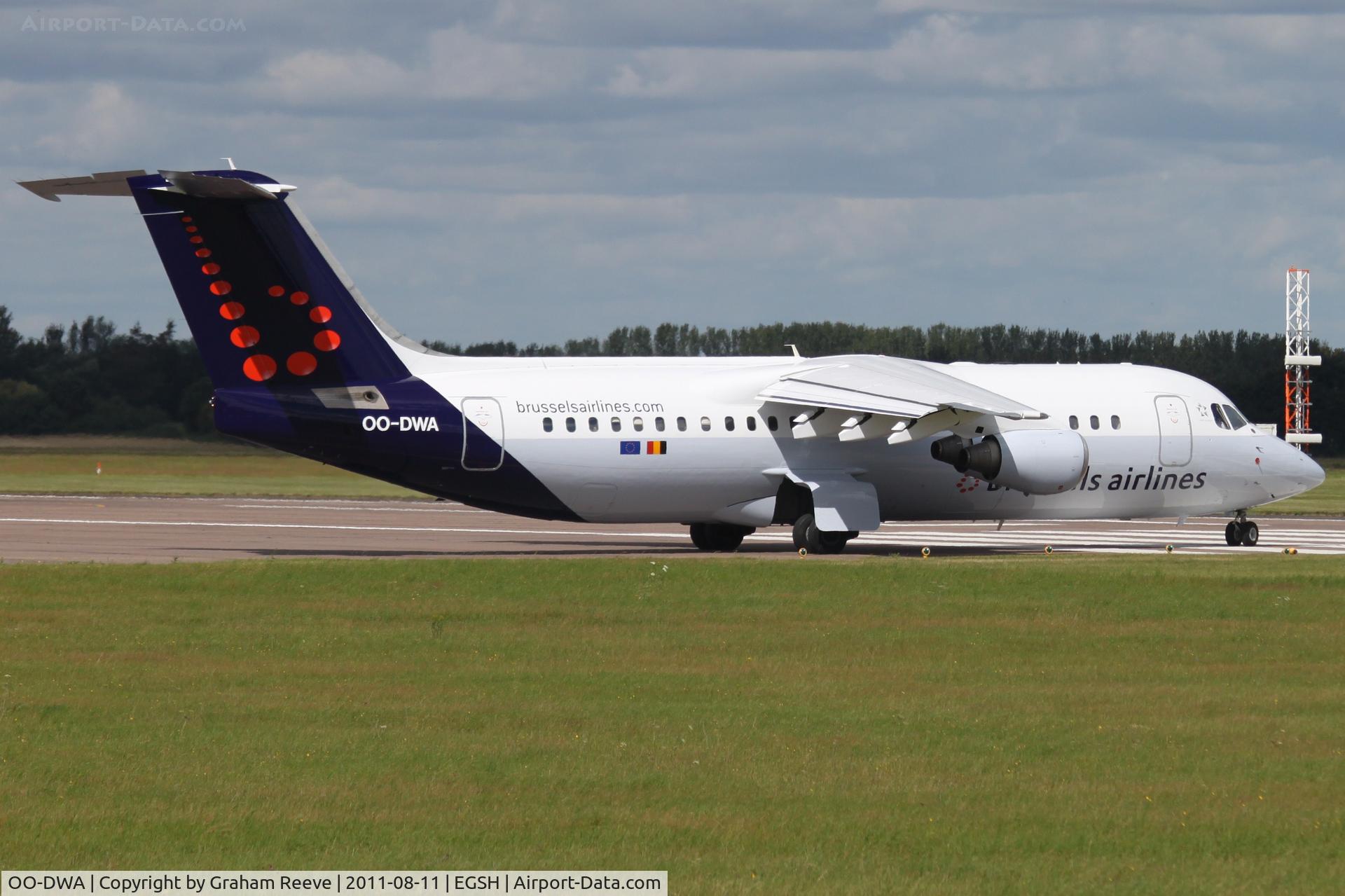 OO-DWA, 1997 British Aerospace Avro 146-RJ100 C/N E3308, About to depart.