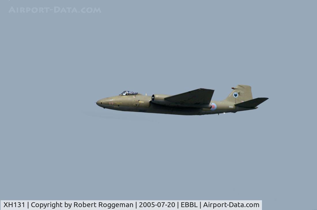 XH131, English Electric Canberra PR.9 C/N SH1721, RAF.39 Squadron.