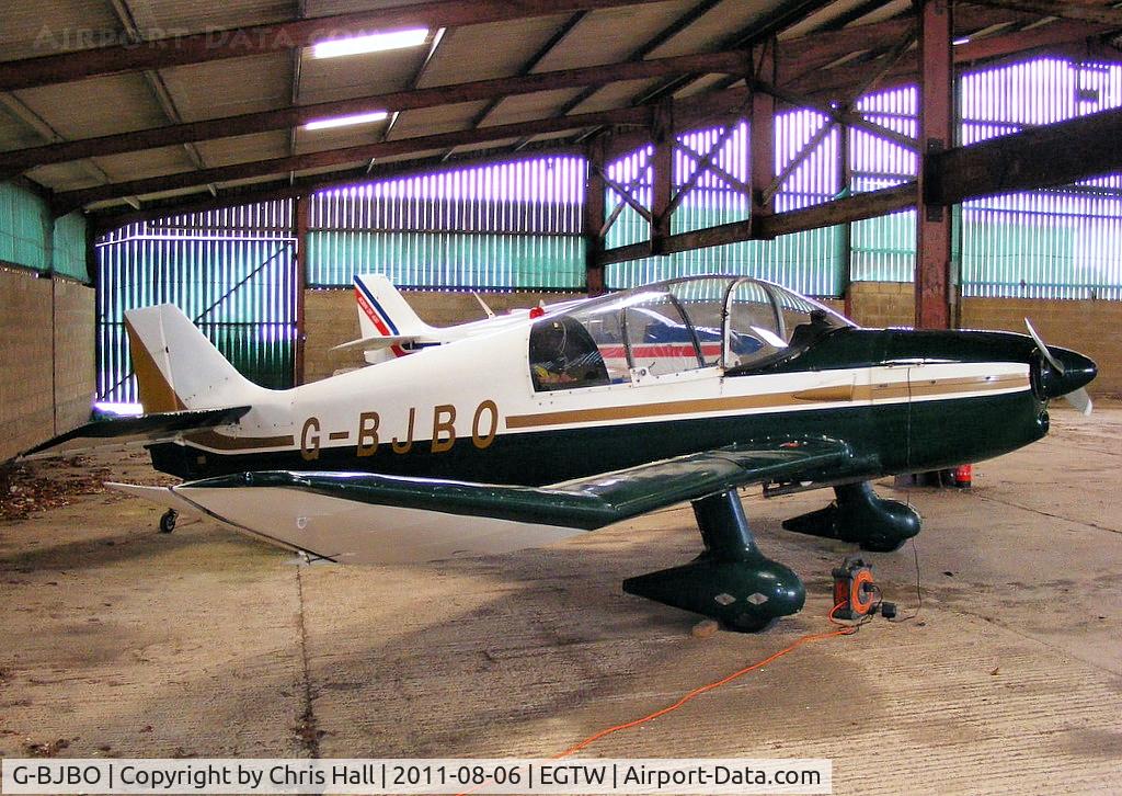 G-BJBO, 1966 CEA Jodel DR-250-160 Capitaine C/N 40, Oaksey Park resident