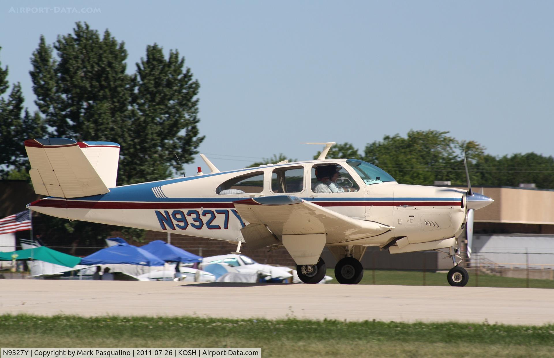 N9327Y, 1960 Beech N35 Bonanza C/N D-6581, Beech N35